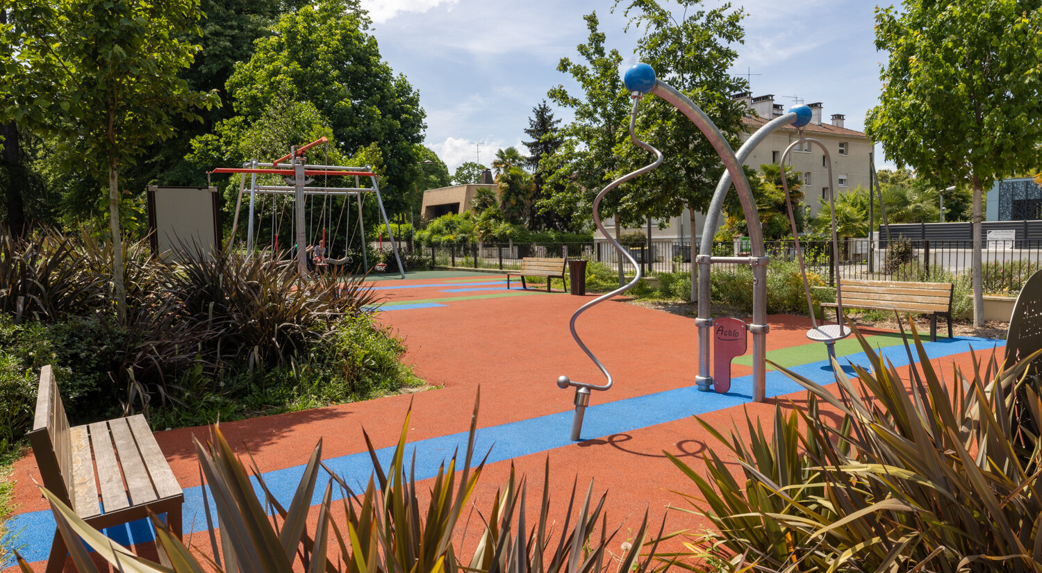 Lafitte-Aire de jeux-Parc Léon Jaussely-Pau-Carolephotographe.comCARO5537